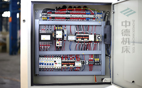 ZDS-1032采用正品電氣元件，穩定耐用壽命長.jpg